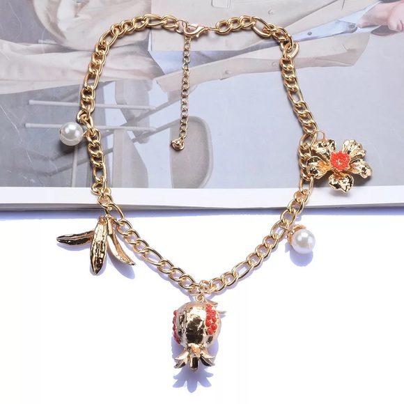 Zara Pomegranate Fruit Multi-Charm Chain Baroque Pearls Beads Bracelet - Picture 16 of 16